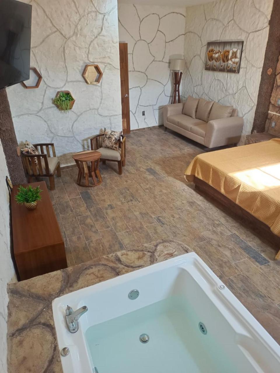 Hotel Spa El Gran Coral By Rotamundos Jocotepec Exterior photo