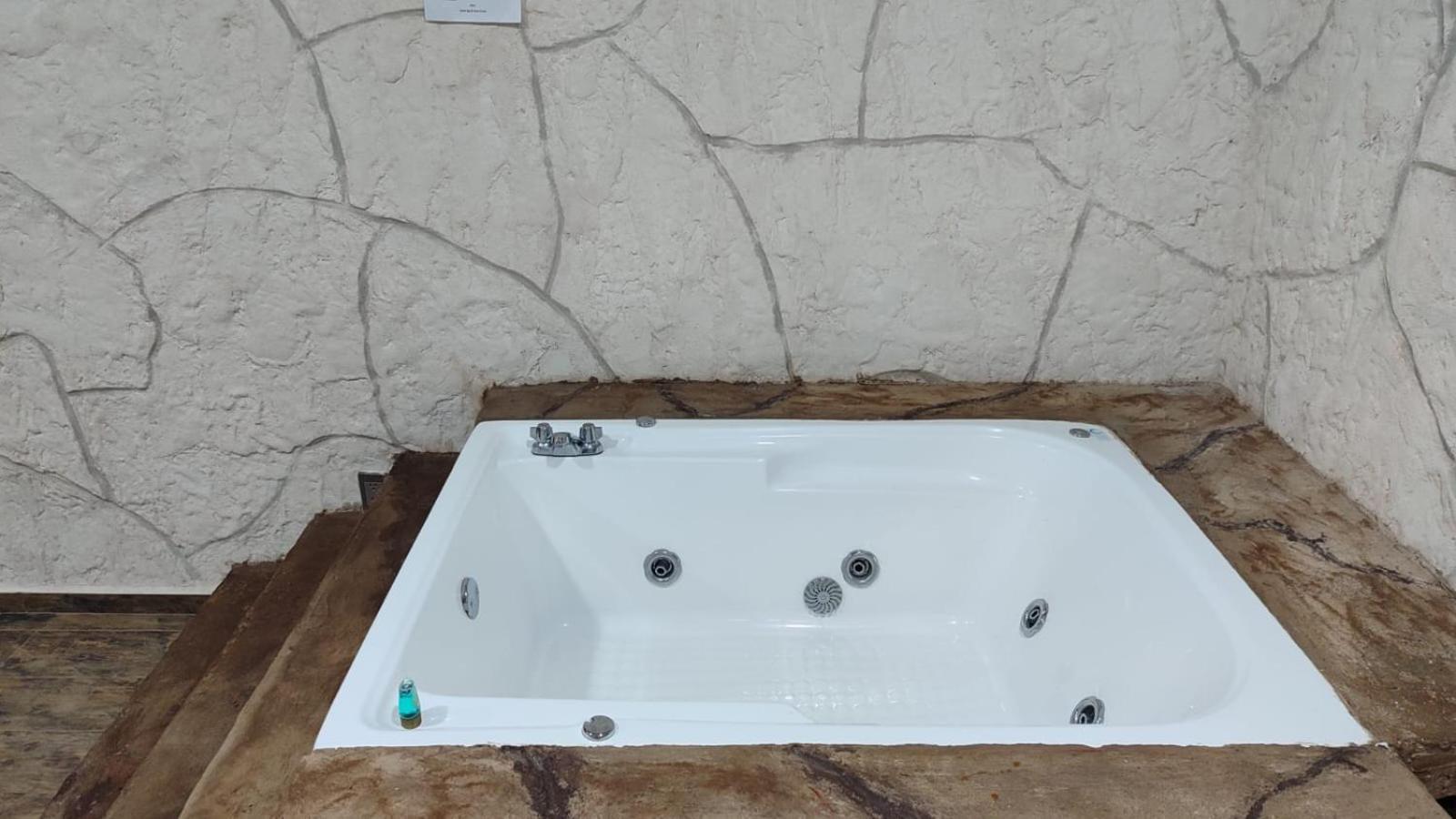 Hotel Spa El Gran Coral By Rotamundos Jocotepec Exterior photo